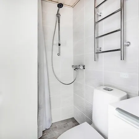 Centrum - Lovely In An Art Noveau House Apartment Helsinki